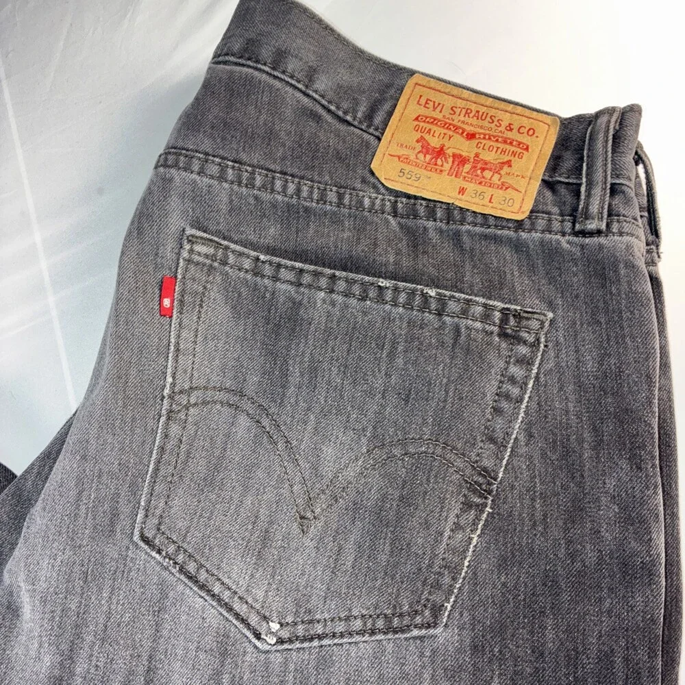 Levi’s Relaxed Straight 559 Dark Wash Jeans Men’s 36x30 Y2K - Picture 2 of 15